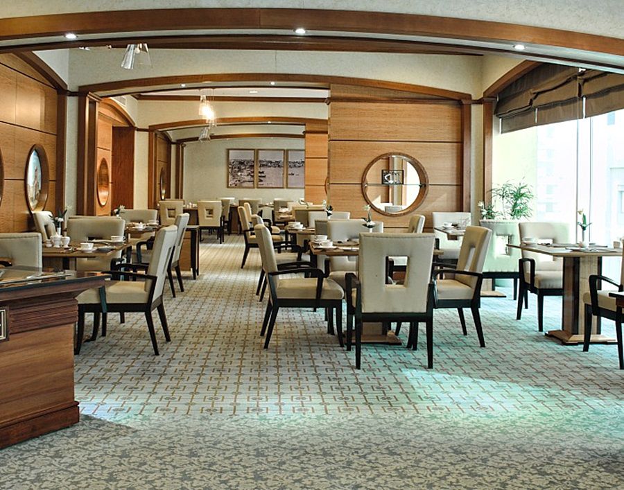 Wiseman Grand Hotel Doha Buitenkant foto The interior of the restaurant