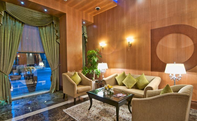 Wiseman Grand Hotel Doha Buitenkant foto Lobby