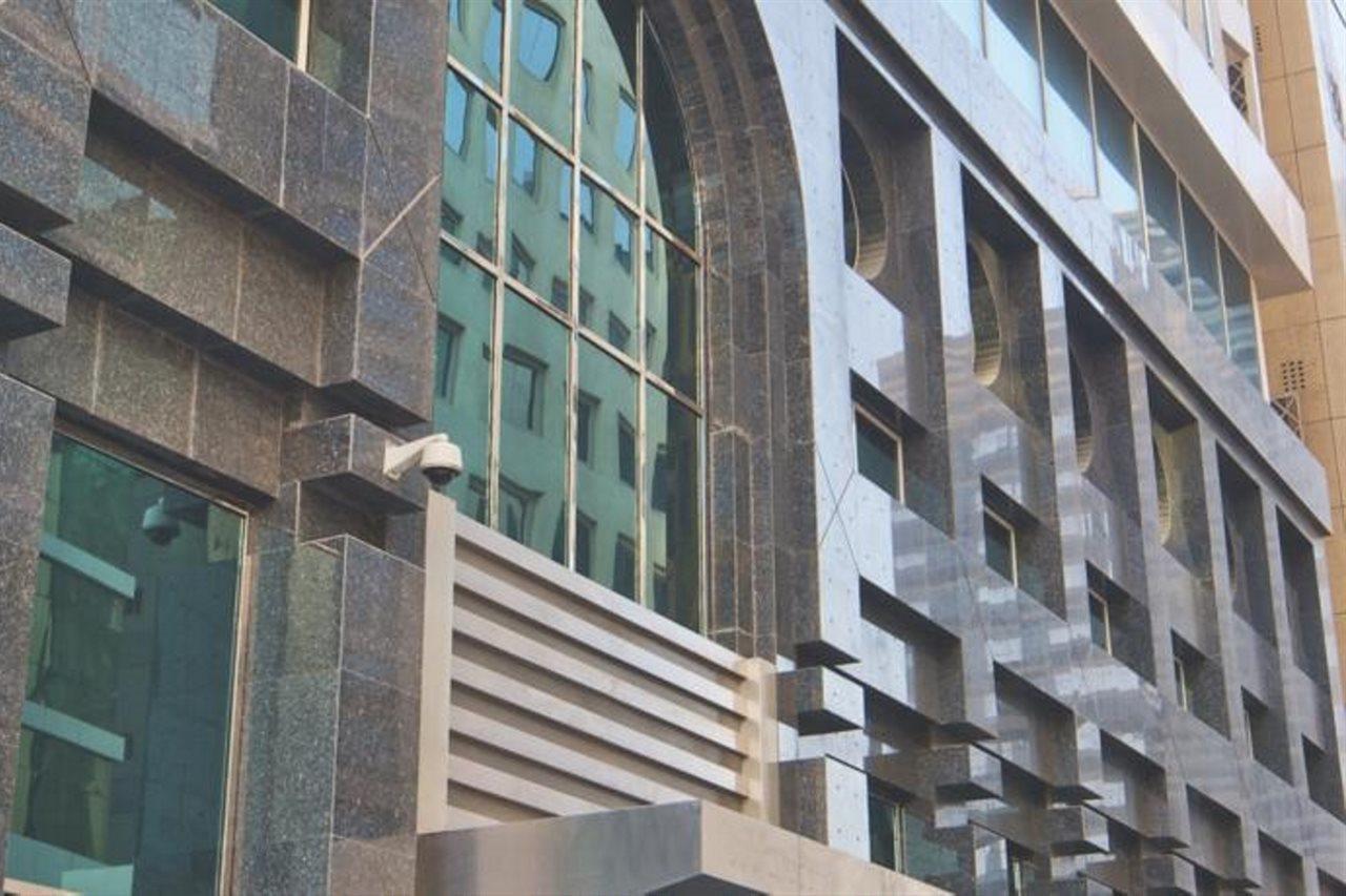 Wiseman Grand Hotel Doha Buitenkant foto The facade of the building