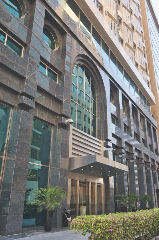 Wiseman Grand Hotel Doha Buitenkant foto The main entrance of the hotel
